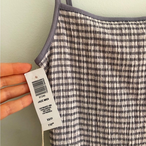 Aritzia Jazz Midi Dress - Picture 2 of 3